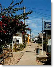 narrowest main street
