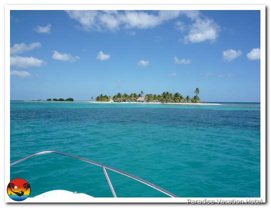 Laughingbird Caye National Park by Henrik Bruun/CreekSolutions